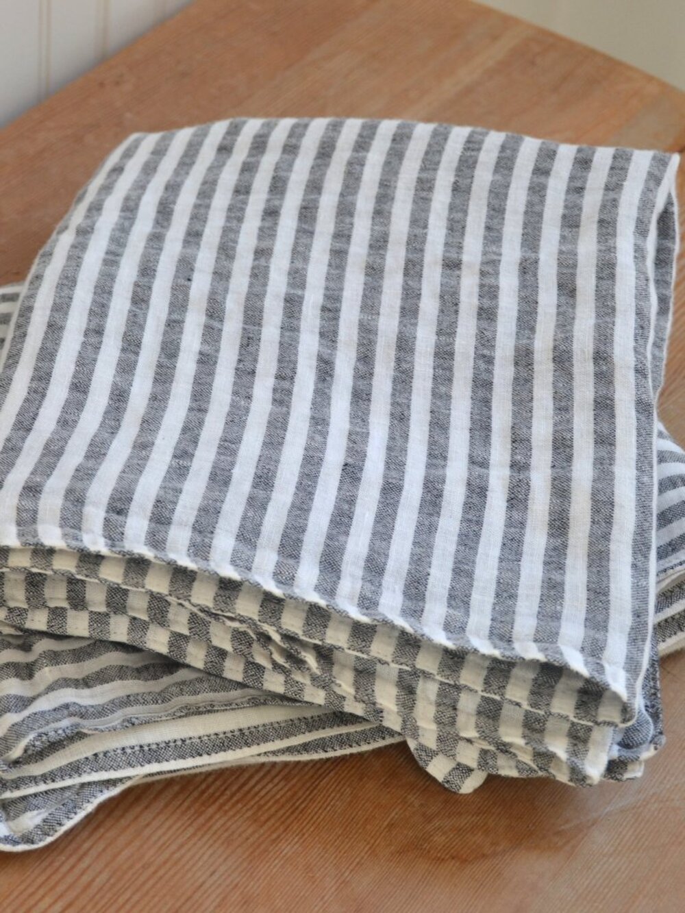 2 Brooklinen 100% Linen Charcoal Chambray Oxford Stripe KING Pillowcases